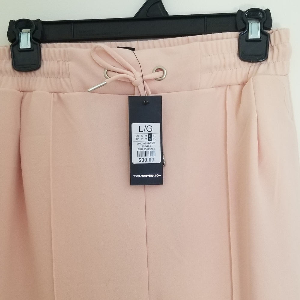 Light pink trousers with wide legs - Picture 2 of 7